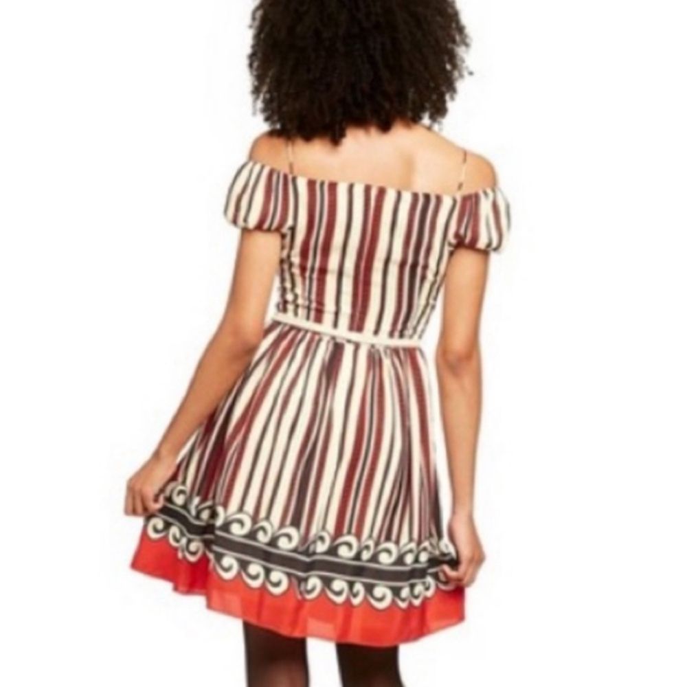 Anna Sui for Target - Picture 2 of 8